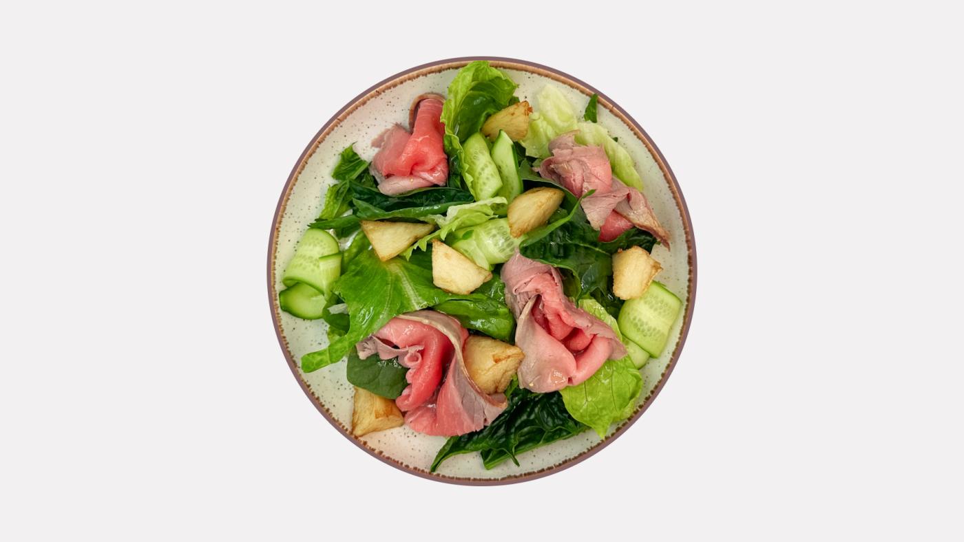 Салат с ростбифом и малосольными огурчиками